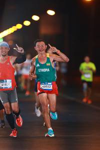 BIB: 40820, 223, 40022
                            <button type="button" onclick="openModal(22799073)" class="btn btn-primary btn-sm float-right btn-popup" data-toggle="modal" data-target=".modal-high-quality">
                        <i class="fas fa-shopping-cart"></i> Add to Cart
                    </button>
                                            <button type="button" onclick="isThisMe(22799073, true)" class="btn btn-success btn-sm float-right btn-popup btn-isme hidden" data-toggle="tooltip" data-placement="bottom" title="นี่คือรูปของคุณใช่ไหม คลิกที่นี่เพื่อเอาเข้าอัลบั้ม">
                        <i class="fas fa-plus"></i> Add to album
                    </button>
                    <button type="button" onclick="isThisMe(22799073, false)" class="btn btn-warning btn-sm float-right btn-popup btn-isnotme hidden">
                        <i class="fas fa-ban"></i> Remove from album
                    </button>